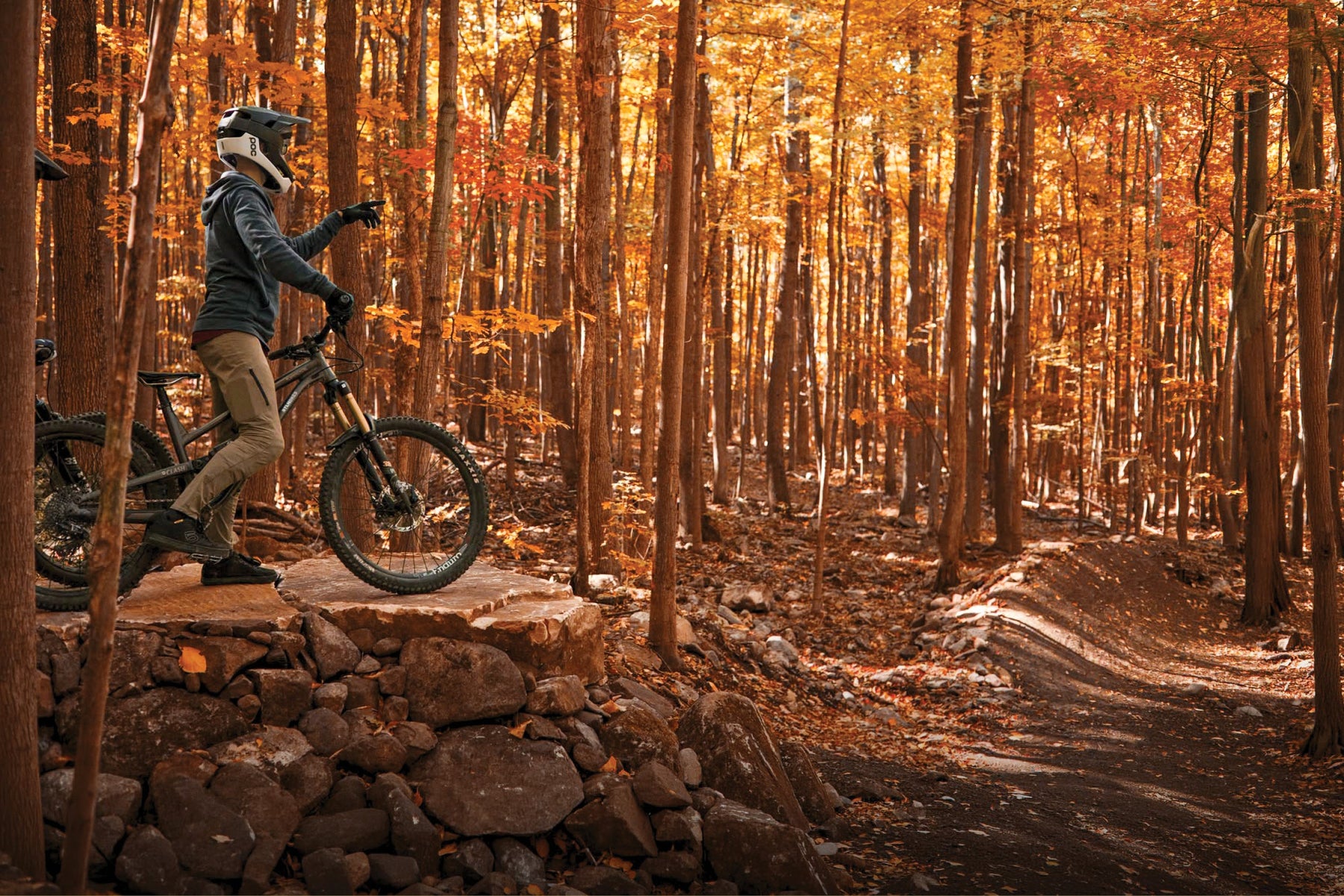 🍁 Cycle Paul + Orbea at Mont-Rigaud — Colours Weekends — October 17 & 18