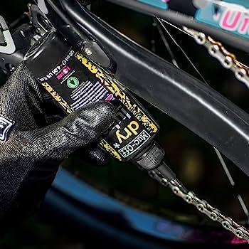 Muc Off Chain Lube promotional image / Image promotionnelle Muc Off Chain Lube