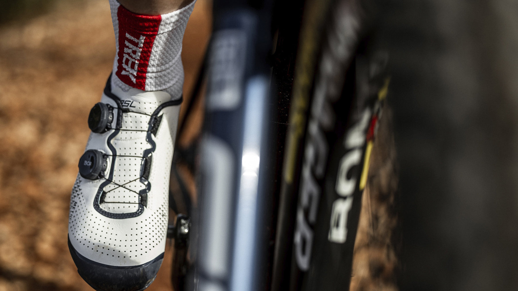 trek lifestyle image shoe and bike