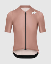 Brown cycling jersey with a logo on a light gray background