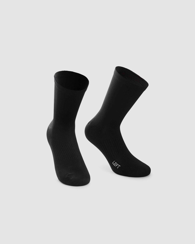 Essence Socks High (Twin Pack)