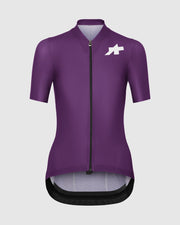 Purple cycling jersey with a logo on a light gray background