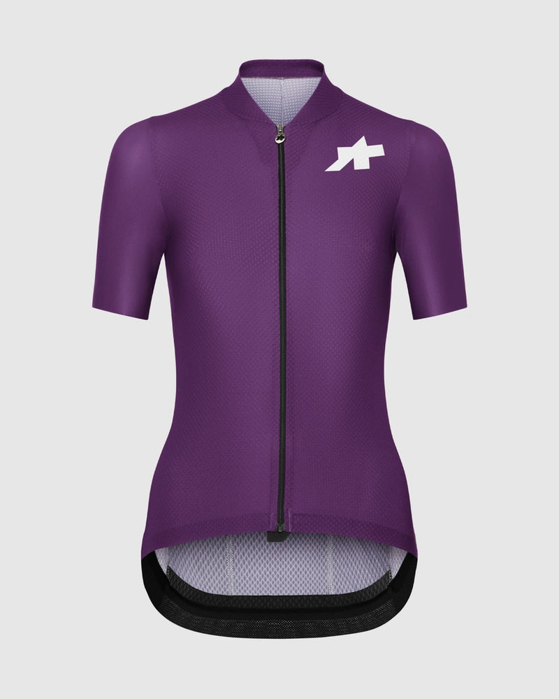 Purple cycling jersey with a logo on a light gray background
