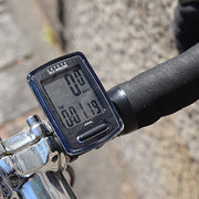 lifestyle image of Cateye Velo Wireless mounted to a bicycle handlebar
