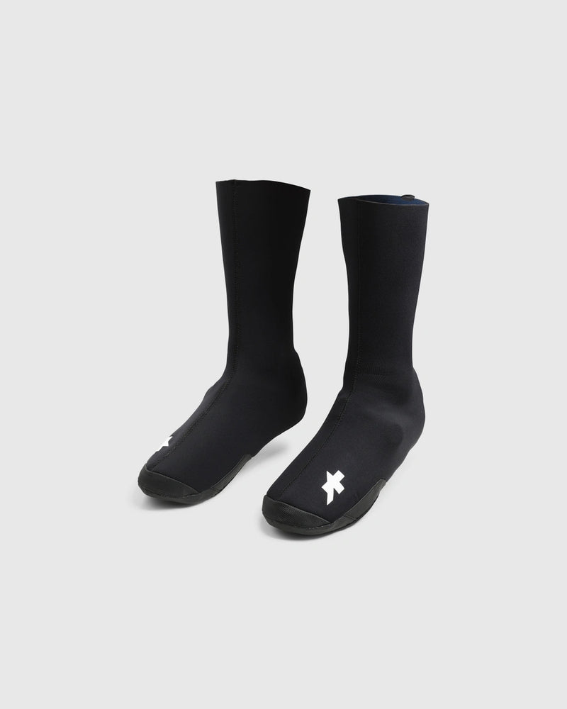 Assos Thermo Rain Booties P1 shoe covers, rear view, showing the Assos logo extending from the back of the shoe covers