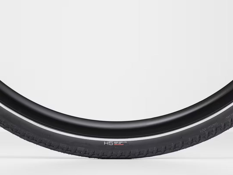 Bontrager H5 Hard-Case Lite Reflective Hybrid Tire