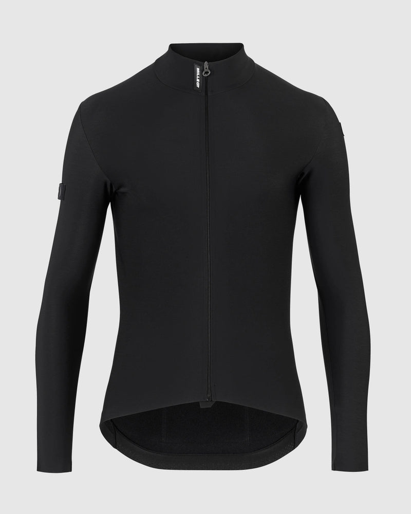 Black long-sleeved cycling jacket on a light gray background