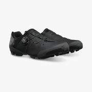 Shimano SH-XC302 pair of cycling shoes in black, three-quarter view