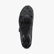 Shimano SH-XC302 cycling shoe in black, sole view with rubber tread and cleat area